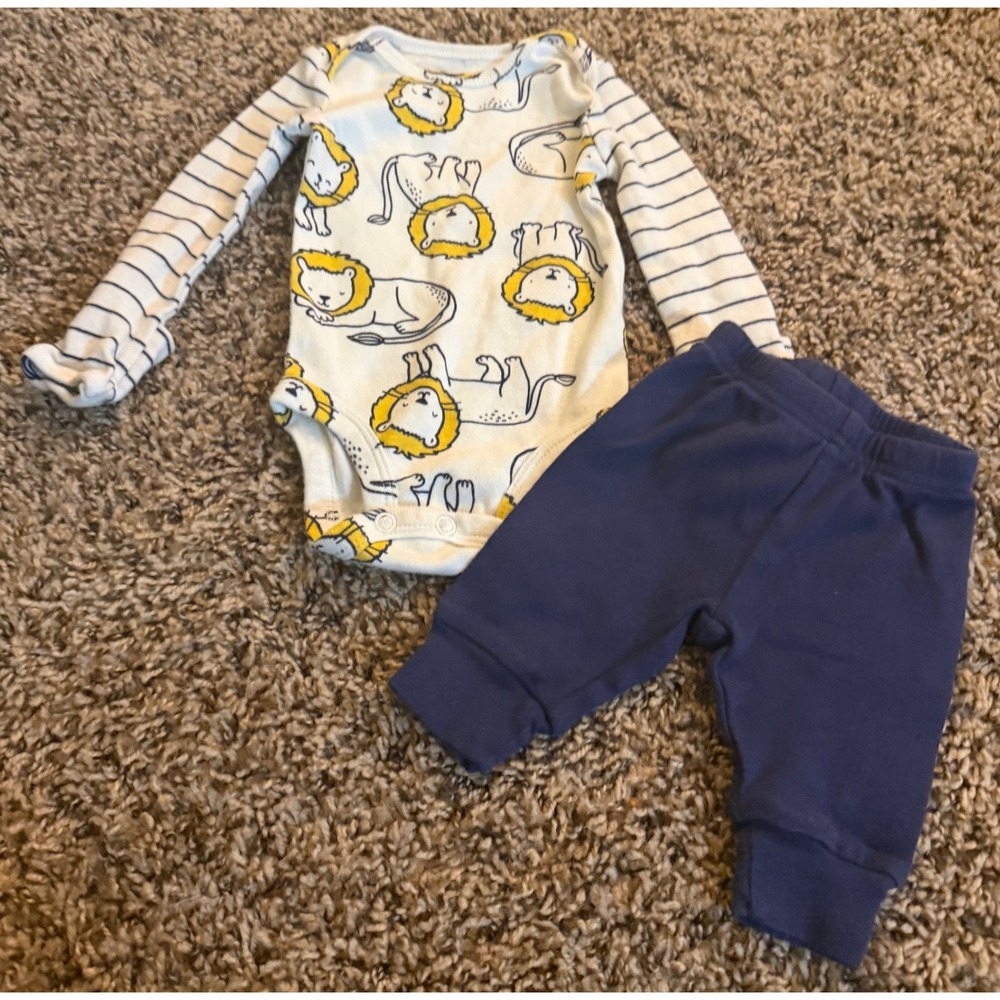 Carter's--Just One You -Long Sleeve Lion Pattern Bodysuit & Blue Cotton Pants NB